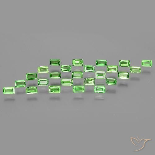 1.99ctw Naturale Verde acceso Granato Tsavorite, Taglio a baguette, VS