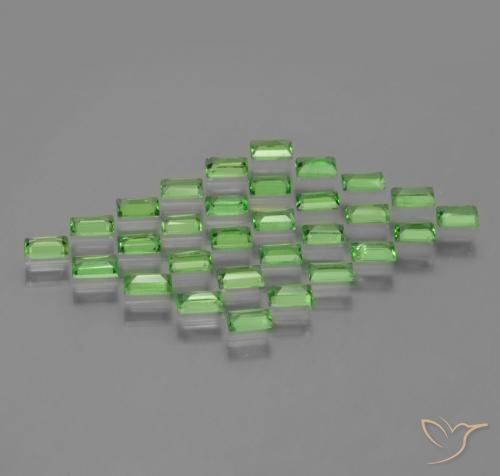 Gemme di Granato Tsavorite Verde acceso naturale da 1.97 ct, Taglio a baguette, VS