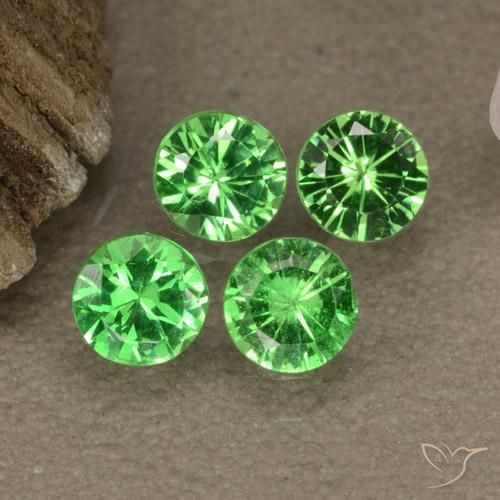 Gemme di Granato Tsavorite Verde acceso naturale da 0.91 ct, Rotondo, VS
