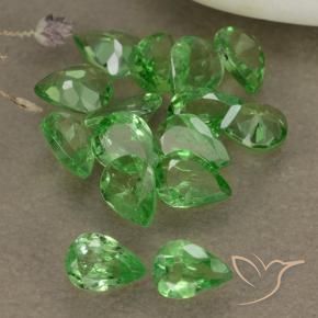 Gemme di Granato Tsavorite Verde brillante naturale da 1.98 ct, Forma a pera, VS