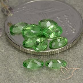 Gemme di Granato Tsavorite Verde acceso naturale da 2.21 ct, Ovale, VS
