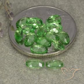 Gemme di Granato Tsavorite Verde acceso naturale da 3.01 ct, Ovale, VS