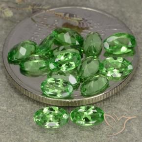 Gemme di Granato Tsavorite Verde acceso naturale da 3.22 ct, Ovale, VS