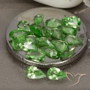 Gemme di Granato Tsavorite Verde acceso naturale da 3.04 ct, Forma a pera, VS