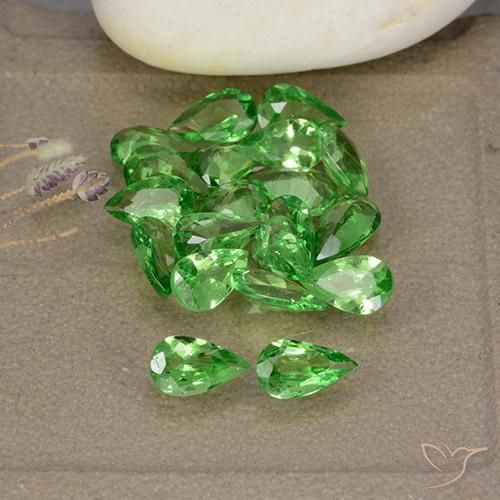 3.47ctw Naturale Verde medio Granato Tsavorite, Forma a pera, VS