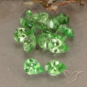 Gemme di Granato Tsavorite Verde acceso naturale da 2.56 ct, Forma a pera, VS