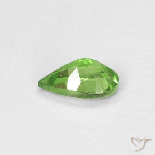 Granato Tsavorite Verde acceso naturale da 0.26 ct, Forma a pera, VVS-VS