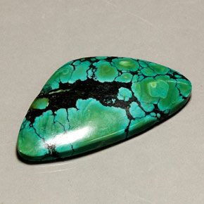Turchese naturale verde da 31,36 ct, forma fantasia, opaco