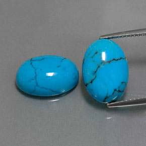 Turchese naturale blu da  ct, taglio ovale, opaco