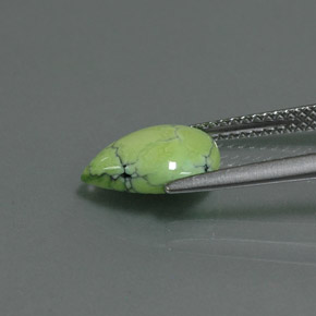 Turchese naturale verde da 1,75 ct, taglio a pera, opaco