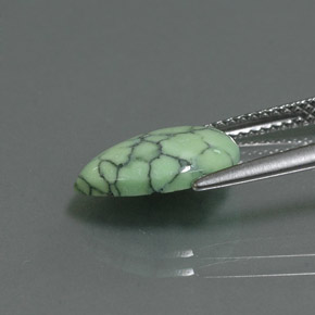 Turchese naturale verde da 2,41 ct, taglio a pera, opaco