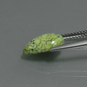 Turchese naturale verde da 1,83 ct, taglio a pera, opaco