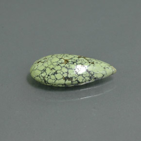 Turchese naturale verde da 1,85 ct, taglio a pera, opaco