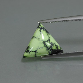 Turchese naturale verde da 2,48 ct, trillion, opaco