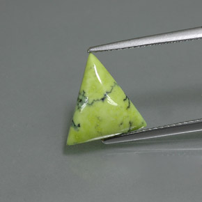 Turchese naturale verde da 2,59 ct, trillion, opaco