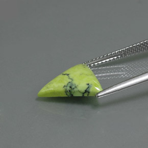 Turchese naturale verde da 2,59 ct, trillion, opaco