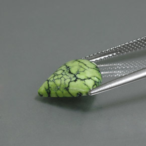 Turchese naturale verde da 2,93 ct, forma fantasia, opaco