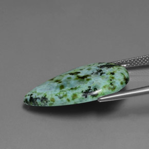 Turchese naturale verde da 8,44 ct, taglio a pera, opaco