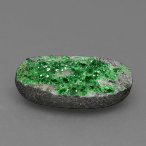 Uvarovite Granato Drusy Verde naturale da 7.39 ct, Forma fantasia, Opaco