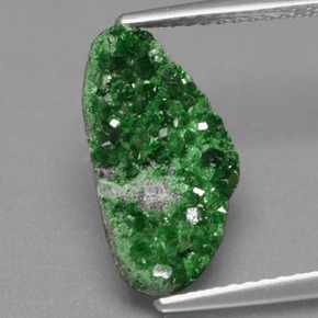 Uvarovite Granato Drusy Verde naturale da 3.57 ct, Forma fantasia, Opaco