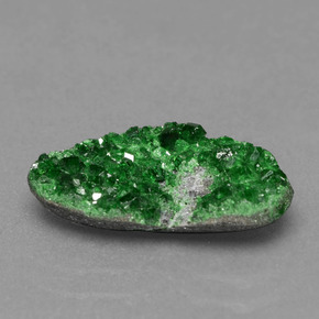 Uvarovite Granato Drusy Verde naturale da 3.57 ct, Forma fantasia, Opaco