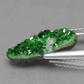 Uvarovite Granato Drusy Verde naturale da 3.57 ct, Forma fantasia, Opaco