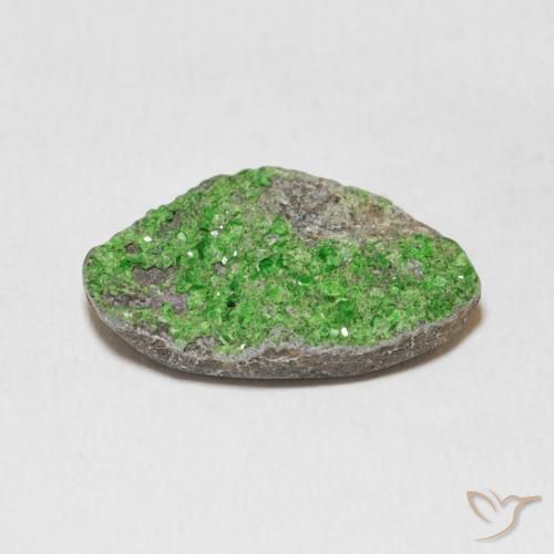 Uvarovite Granato Drusy Verde elettrico naturale da 10.37 ct, Taglio a fantasia, Opaco