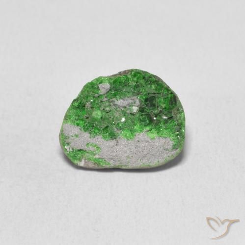 5.25ct Naturale Verde medio Uvarovite Granato Drusy, Taglio a fantasia, Opaco
