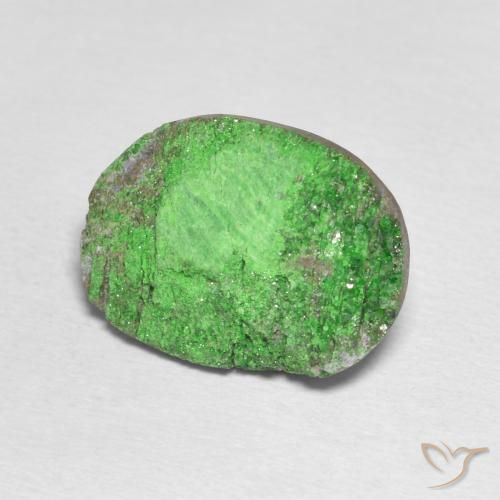 Uvarovite Granato Drusy Verde medio naturale da 14.79 ct, Ovale, Opaco