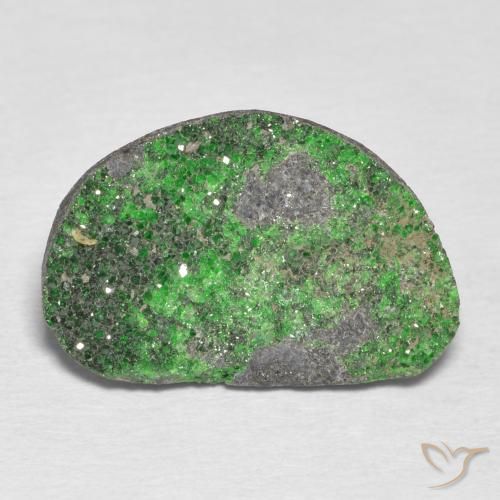 8.71ct Naturale Verde lime Uvarovite Granato Drusy, Taglio a fantasia, Opaco