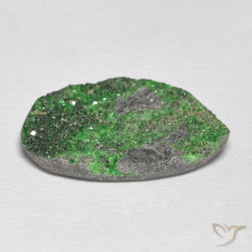 Uvarovite Granato Drusy Verde lime naturale da 8.71 ct, Taglio a fantasia, Opaco