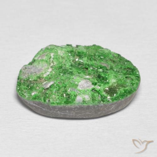 Uvarovite Granato Drusy Verde brillante naturale da 11.57 ct, Taglio a fantasia, Opaco