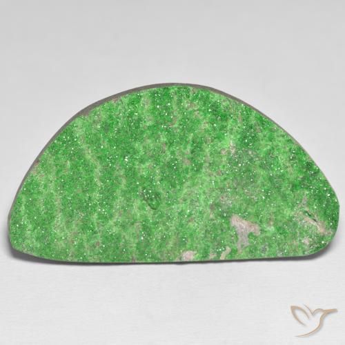 62.25ct Naturale Verde elettrico Uvarovite Granato Drusy, Taglio a fantasia, Opaco