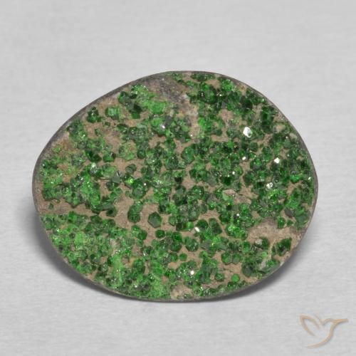 10.86ct Naturale Verde scuro Uvarovite Granato Drusy, Taglio a fantasia, Opaco