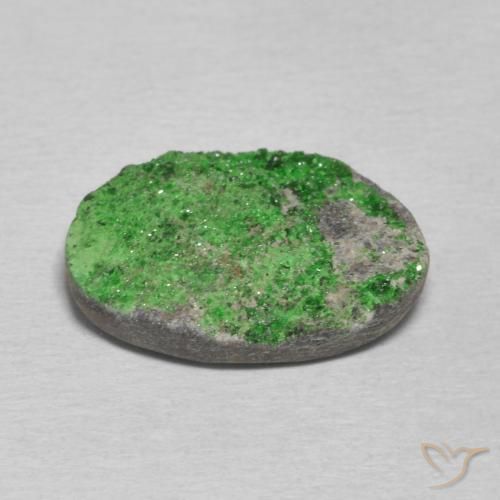 Uvarovite Granato Drusy Verde medio naturale da 9.94 ct, Taglio a fantasia, Opaco