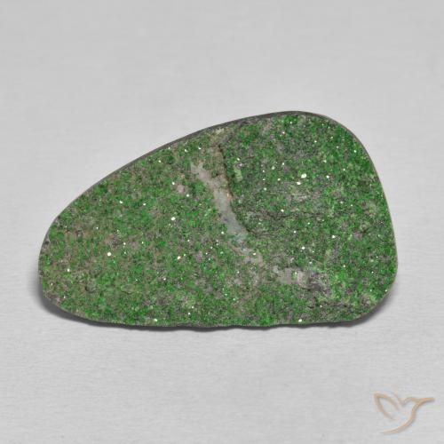 31.31ct Naturale Verde Pino Pallido Uvarovite Granato Drusy, Taglio a fantasia, Opaco