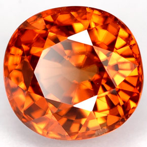 Zircone naturale arancione da 4,64 ct, taglio ovale, VVS