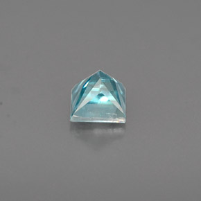 Zircone naturale blu da 0,65 ct, quadrato, VS