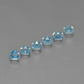 Zircone naturale blu da  ct, taglio smeraldo, VVS