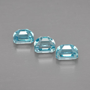 Zircone naturale blu da  ct, taglio smeraldo, VVS