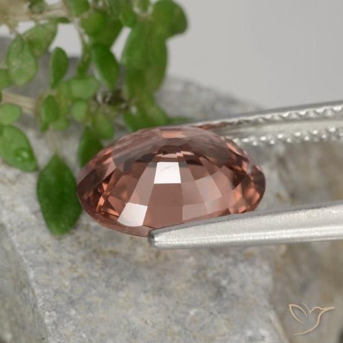 Zircone rosso indiano naturale da 2.70 ct, Ovale, VVS