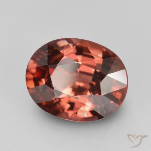Zircone Rosso medio-scuro naturale da 3.06 ct, Taglio ovale, VS