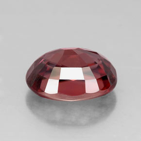 Zircone Rosso tendente al rosa naturale da 3.29 ct, Taglio ovale, VVS-VS