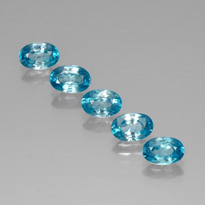 Zircone naturale blu da  ct, taglio ovale, VVS
