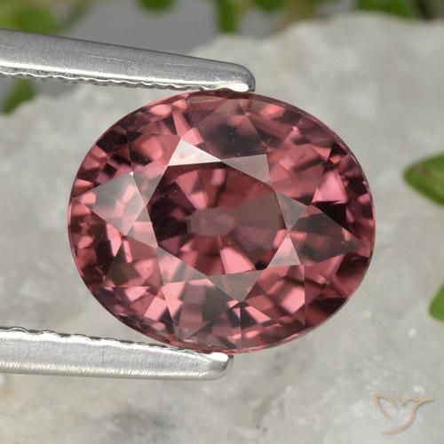 2.94ct Naturale Rosso scuro Zircone, Ovale, VVS-VS