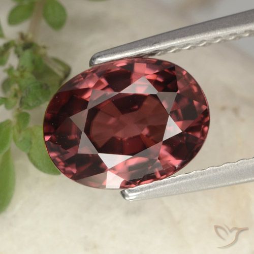 Zircone naturale rosso da 3,10 ct, taglio ovale, VVS