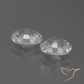 Gemme di Zircone Bianco caldo naturale da 2.46 ct, Ovale, VVS-VS