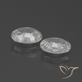 Gemme di Zircone Bianco caldo naturale da 2.19 ct, Ovale, VVS-VS