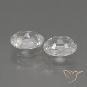 Gemme di Zircone Bianco caldo naturale da 2.69 ct, Ovale, VVS-VS