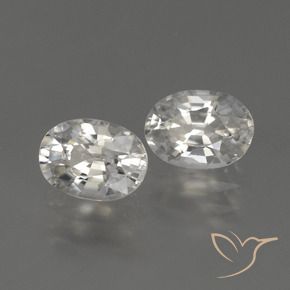 Gemme di Zircone Bianco caldo naturale da 2.50 ct, Ovale, VVS-VS